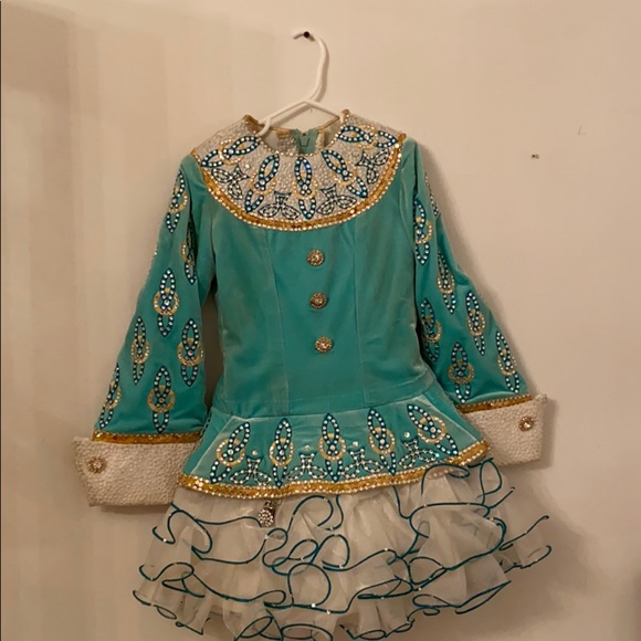Seafoam green Irish step dress. - Picture 1 of 10